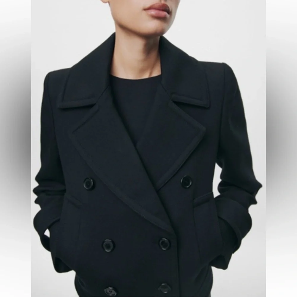 Zara Black Tailored Blazer with Notched Lapels - Picture 2 of 7
